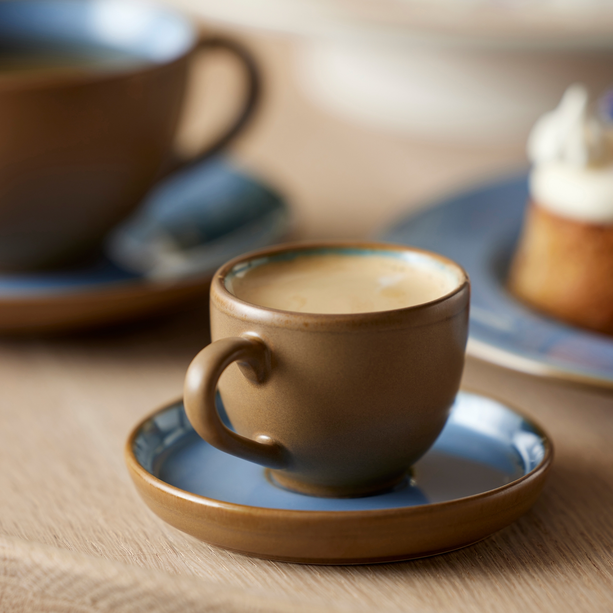 Bitz - Espressotasse mit Henkel und Untertasse - 7cl