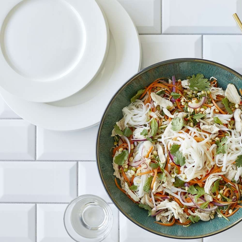 Bitz - Flacher Teller - 27 cm - Bone White Porzellan Bitz - Flacher Teller - 27 cm - Bone White Porzellan